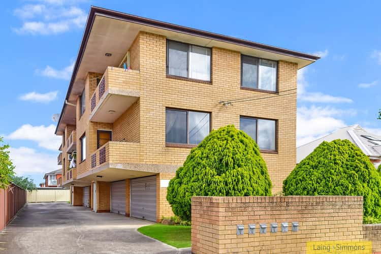 Main view of Homely unit listing, 5/32 Mckern Street, Campsie NSW 2194