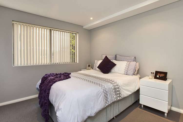 Fourth view of Homely unit listing, 18/38-40 Sinclair Street, Wollstonecraft NSW 2065