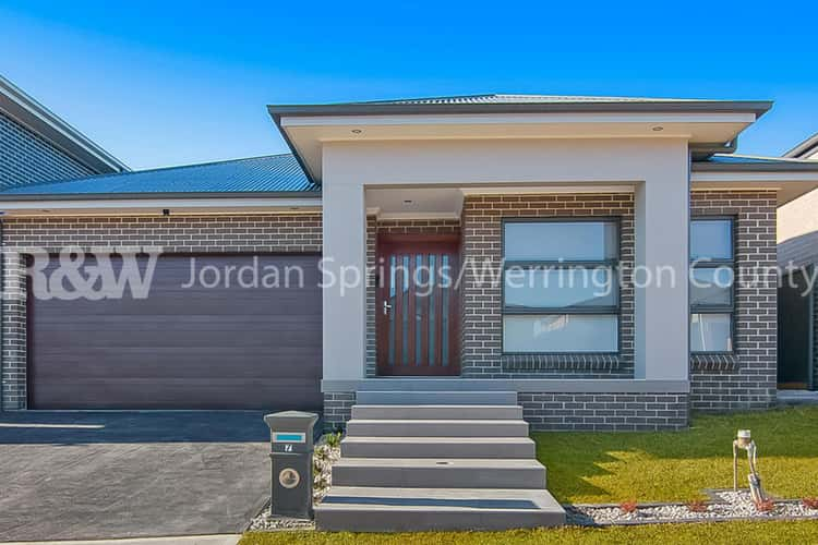 7 Armstrong Street, Jordan Springs NSW 2747