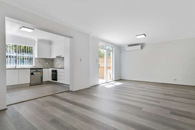 Main view of Homely apartment listing, 2/124-128 Curlewis St, Bondi Beach NSW 2026