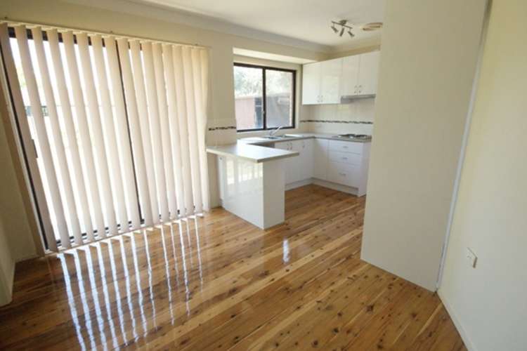 Third view of Homely house listing, 5 Chisholm Street, Quakers Hill NSW 2763