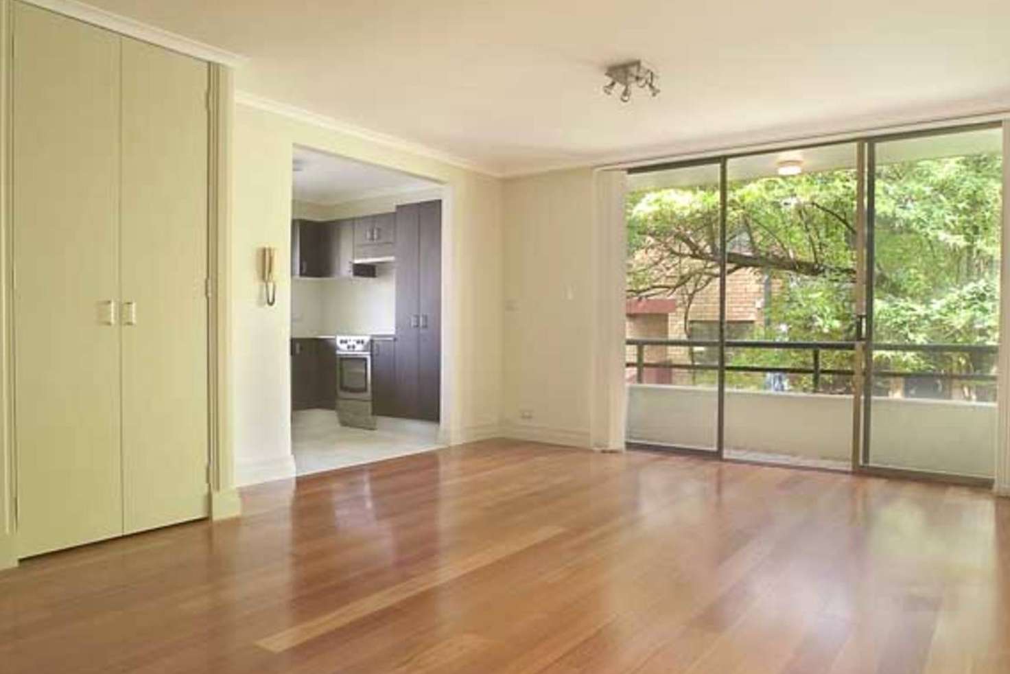 Main view of Homely unit listing, 8/2 Rodborough Avenue, Crows Nest NSW 2065