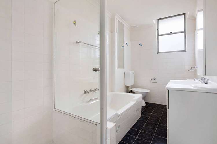 Third view of Homely unit listing, 5/92 Shirley Road, Wollstonecraft NSW 2065