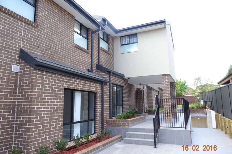 Main view of Homely townhouse listing, 4/83 Blaxcell Street, Granville NSW 2142