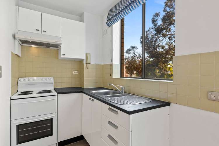 Third view of Homely apartment listing, 18/90-92 Elizabeth Bay Road, Elizabeth Bay NSW 2011