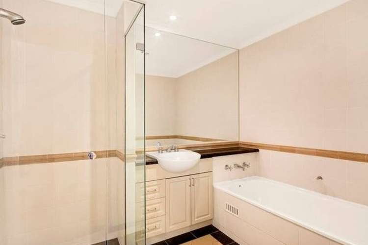 Third view of Homely house listing, 712/168-170 Kent Street, Sydney NSW 2000