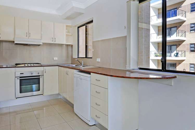 Second view of Homely apartment listing, 20/6-8 College Crescent, Hornsby NSW 2077