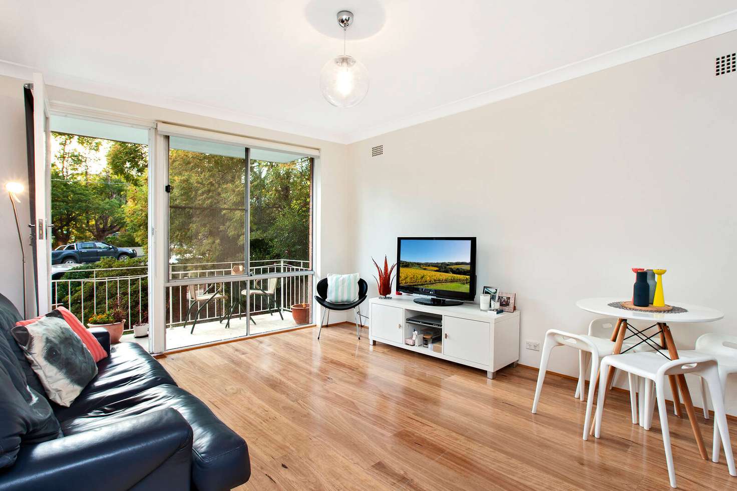 Main view of Homely unit listing, 2/4 Morton Street, Wollstonecraft NSW 2065