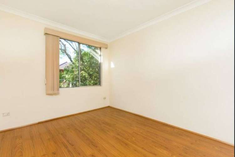 Third view of Homely apartment listing, 35/1c Kooringa Rd, Chatswood NSW 2067