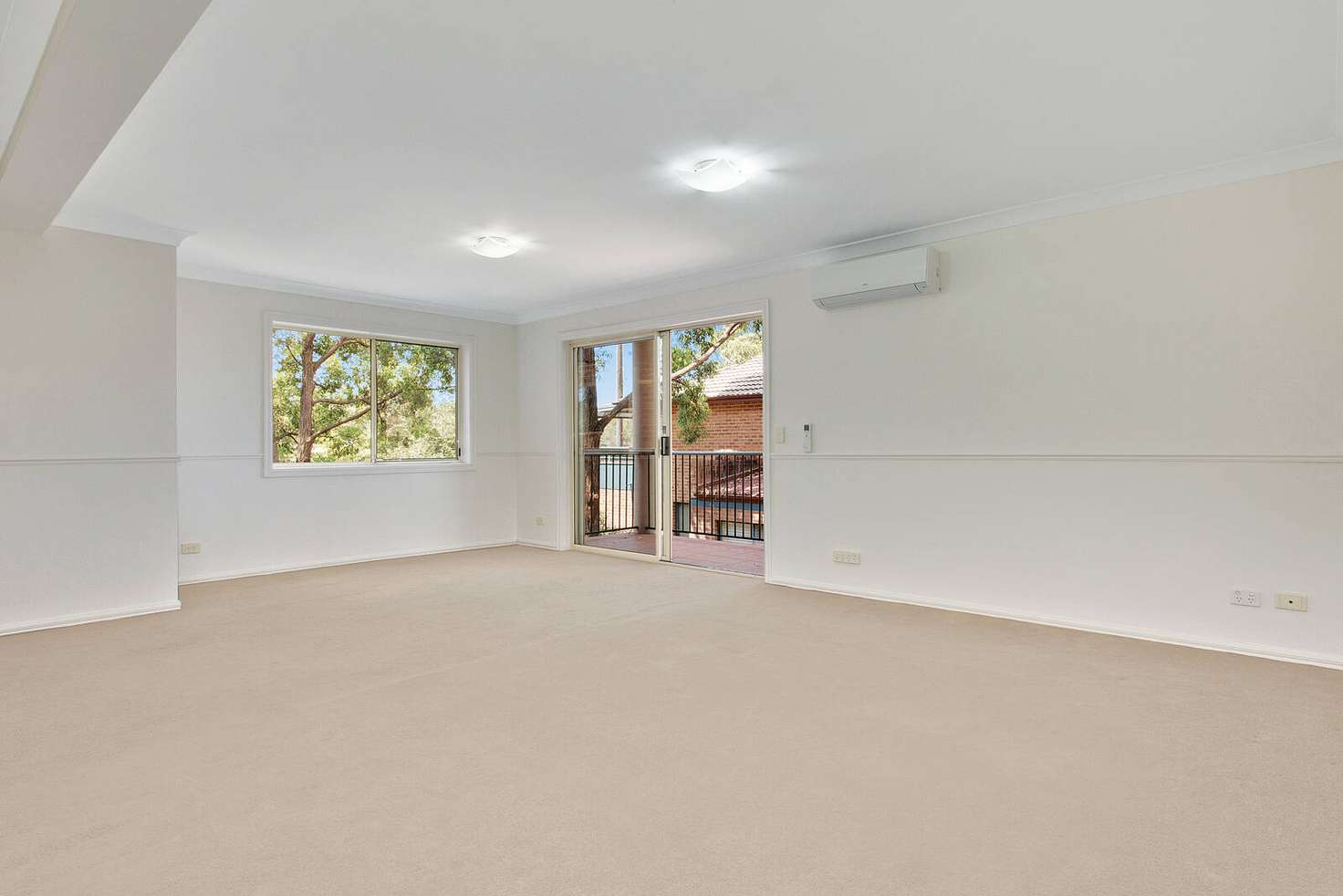 Main view of Homely unit listing, 5/42 Bridge Road, Hornsby NSW 2077