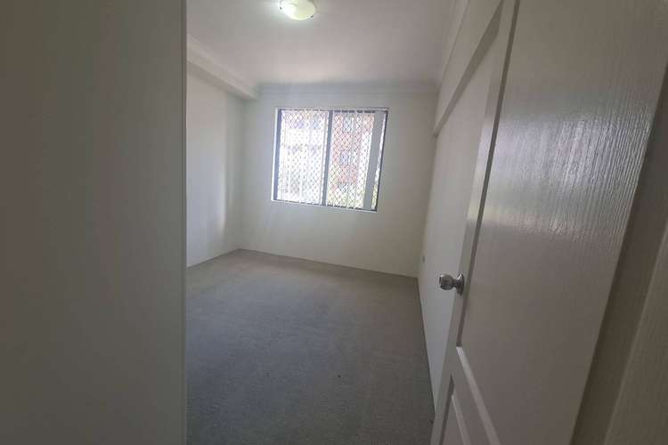Fifth view of Homely unit listing, 4/10-12 Wingello Street, Guildford NSW 2161