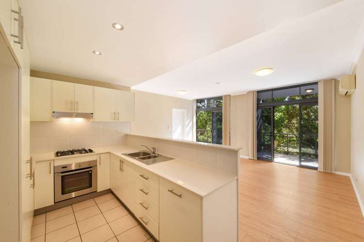 Third view of Homely apartment listing, 4/24-28 College Crescent, Hornsby NSW 2077