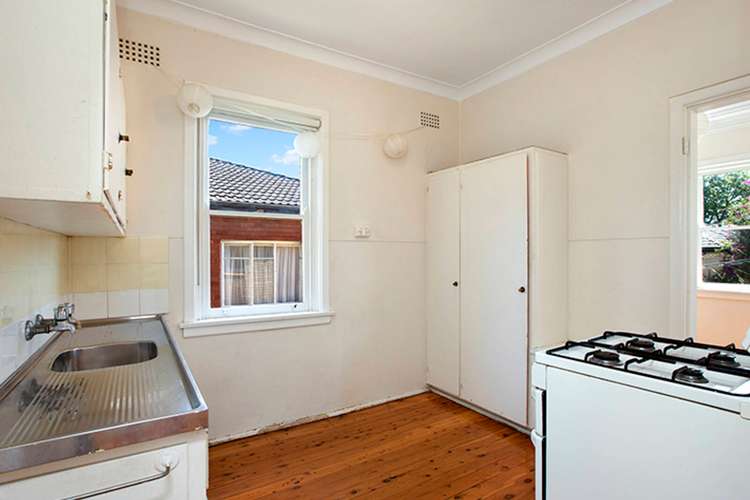 Fourth view of Homely unit listing, 4/2 Macarthur Avenue, Crows Nest NSW 2065