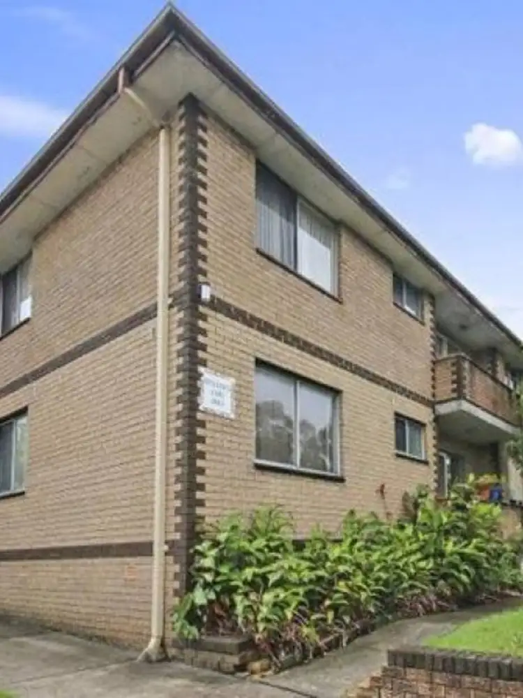 82 St Hilliers Road
