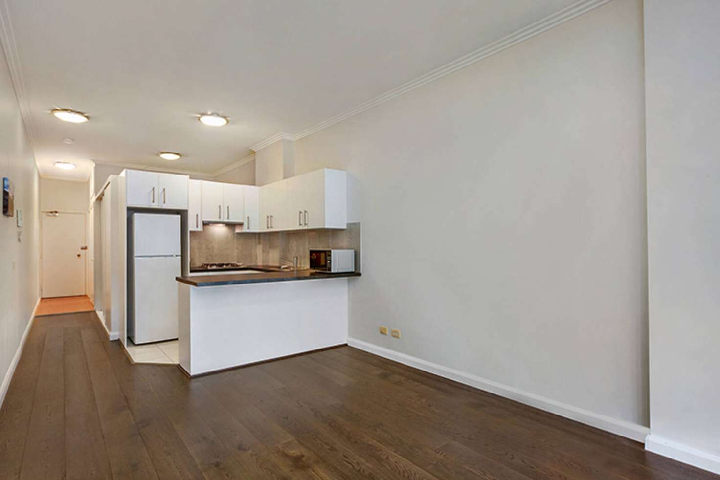 Main view of Homely unit listing, 209/420 Pacific Highway, Crows Nest NSW 2065