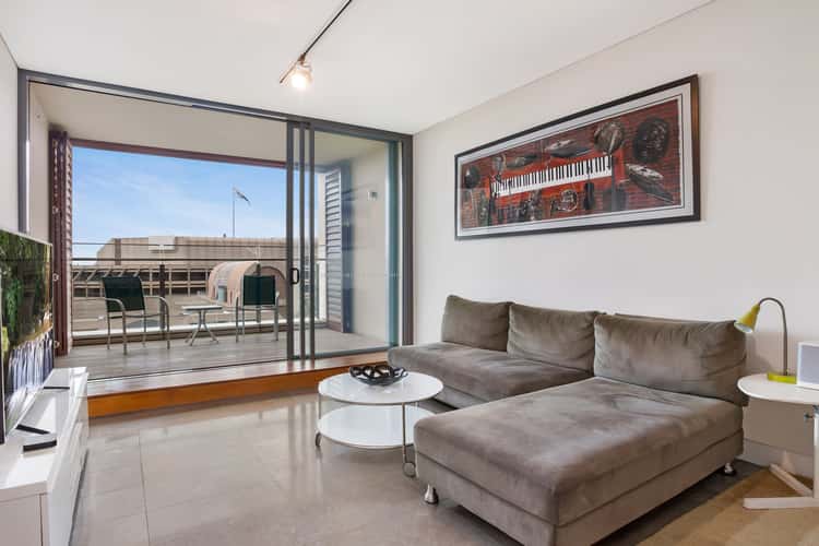 Main view of Homely unit listing, 703/185 Macquarie Street, Sydney NSW 2000