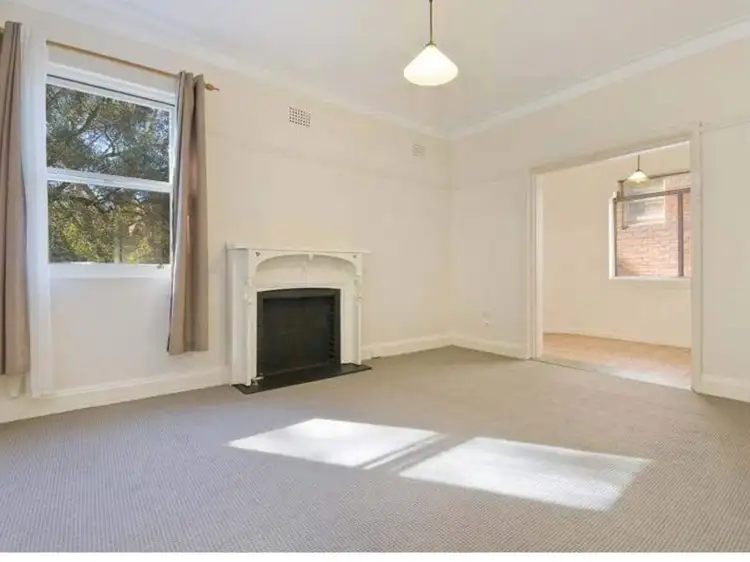 12 McDougall Street