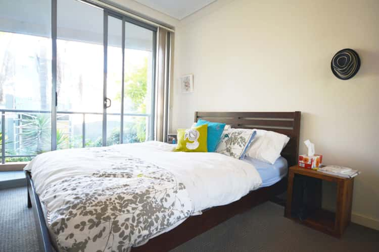 Third view of Homely apartment listing, 304/7 Wills Avenue, Bronte NSW 2024