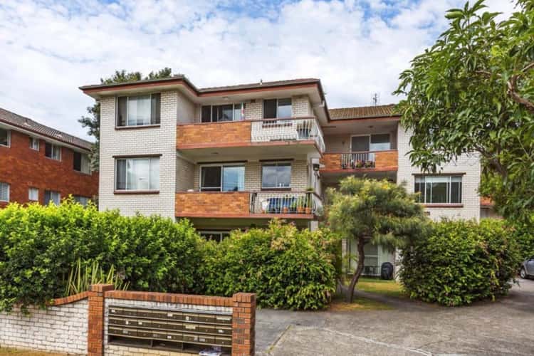 Main view of Homely apartment listing, 2/13 Richmond Avenue, Dee Why NSW 2099