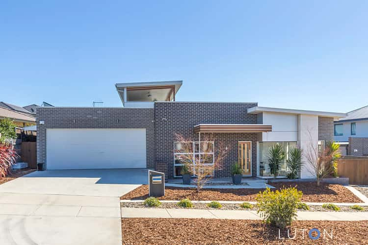 6 David Fleay Street, Wright ACT 2611