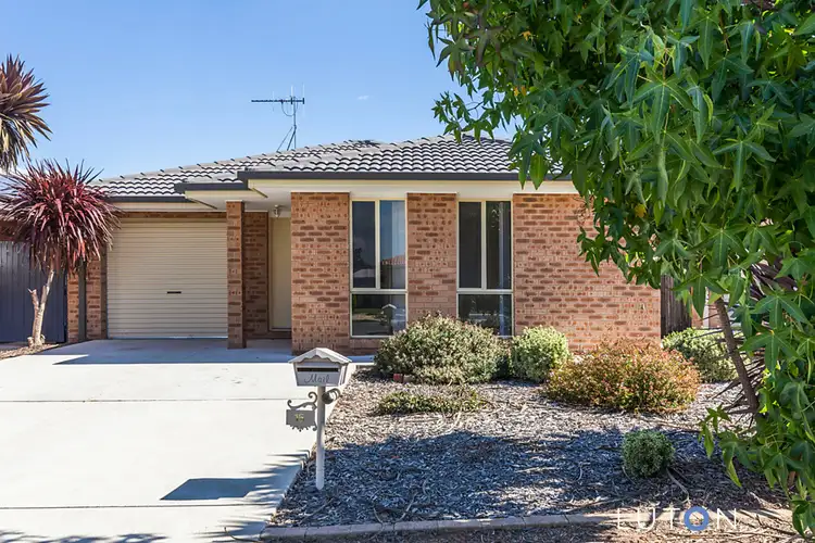 15 Shedden Street