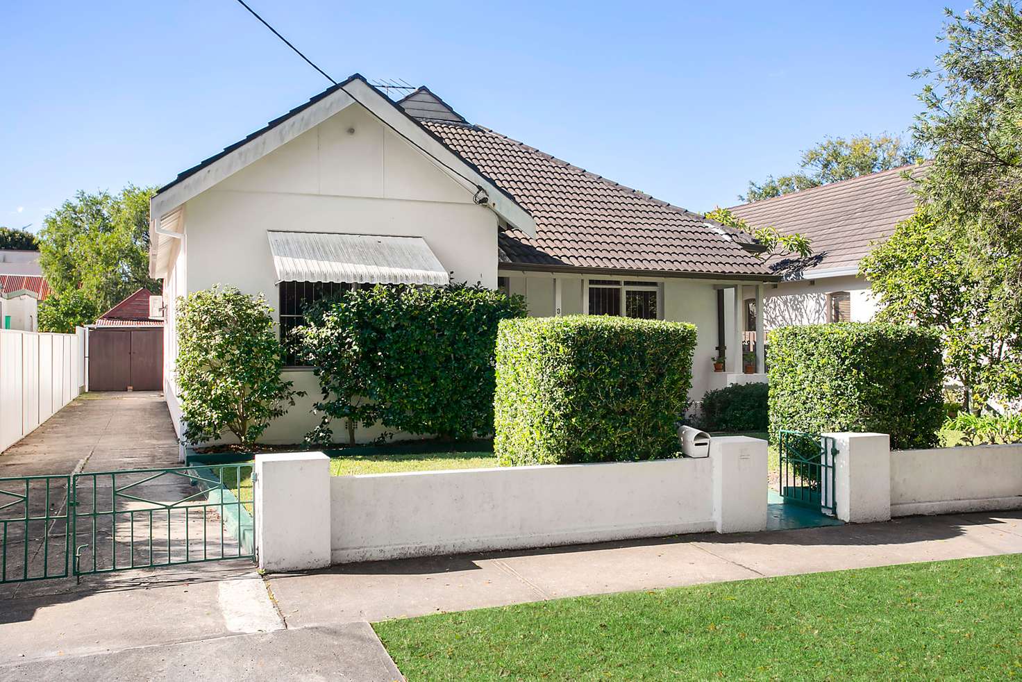 Main view of Homely house listing, 34 Milroy Avenue, Kensington NSW 2033