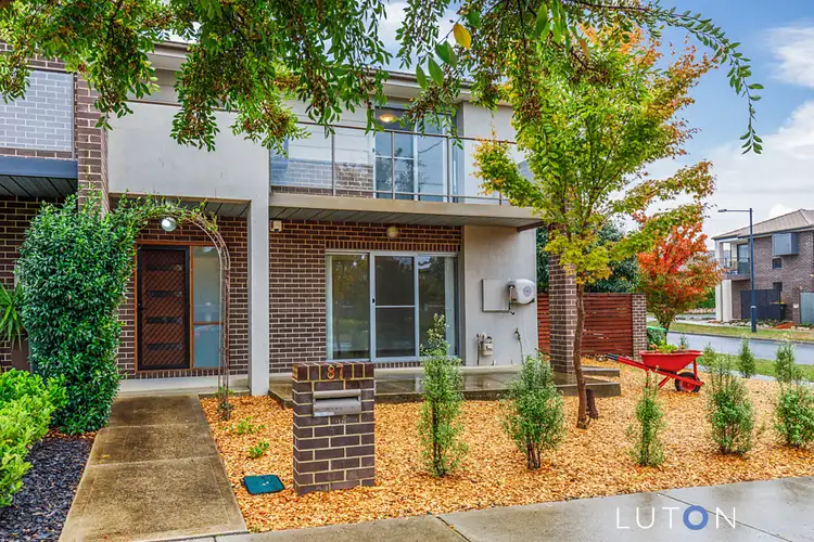 87 Plimsoll Drive