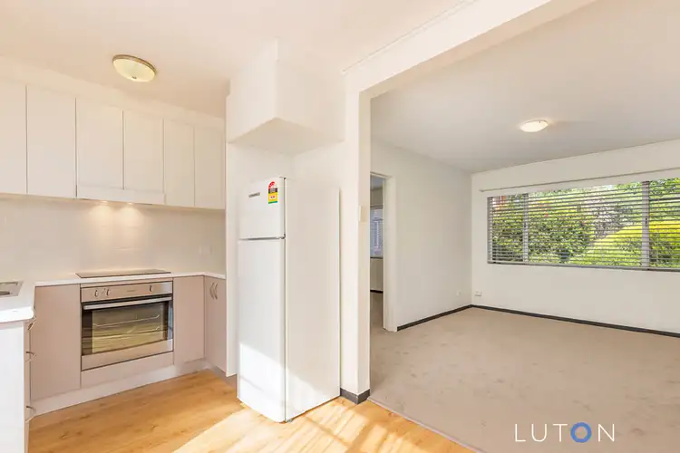 6/127 Madigan Street, Hackett ACT 2602