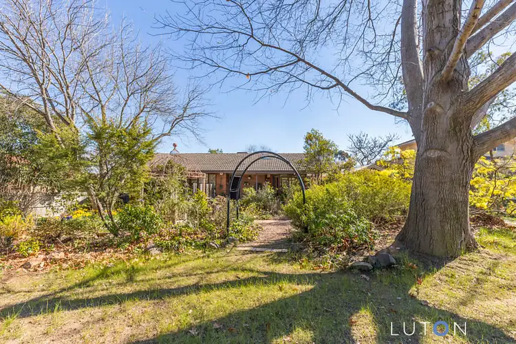 5 Jukes Street, Hackett ACT 2602