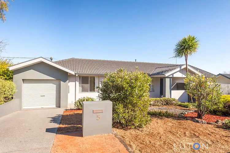 5 Verco Street, Hackett ACT 2602