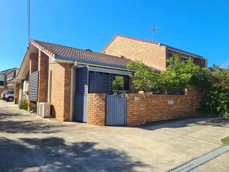 1/34 Caroline Street