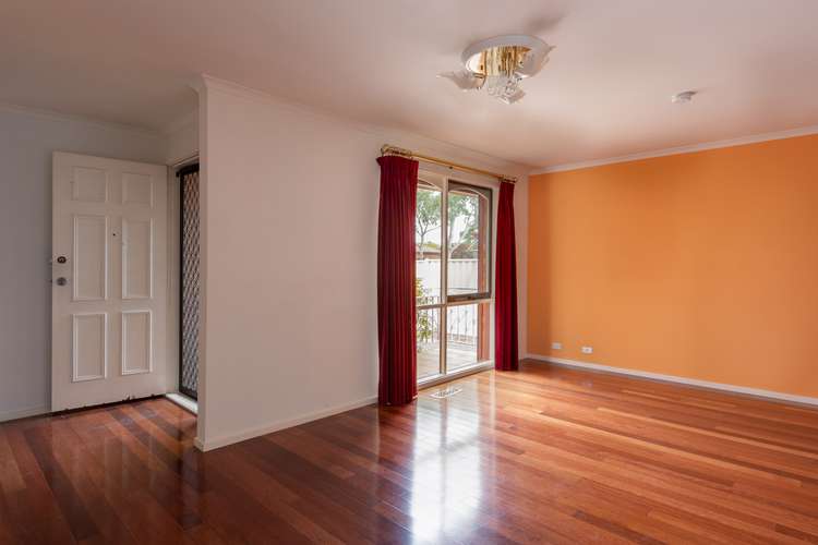 Fifth view of Homely house listing, 10 Rochell Court, Clarinda VIC 3169
