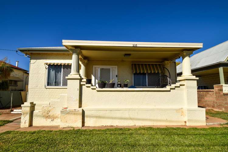 225 Wills Street, Broken Hill NSW 2880