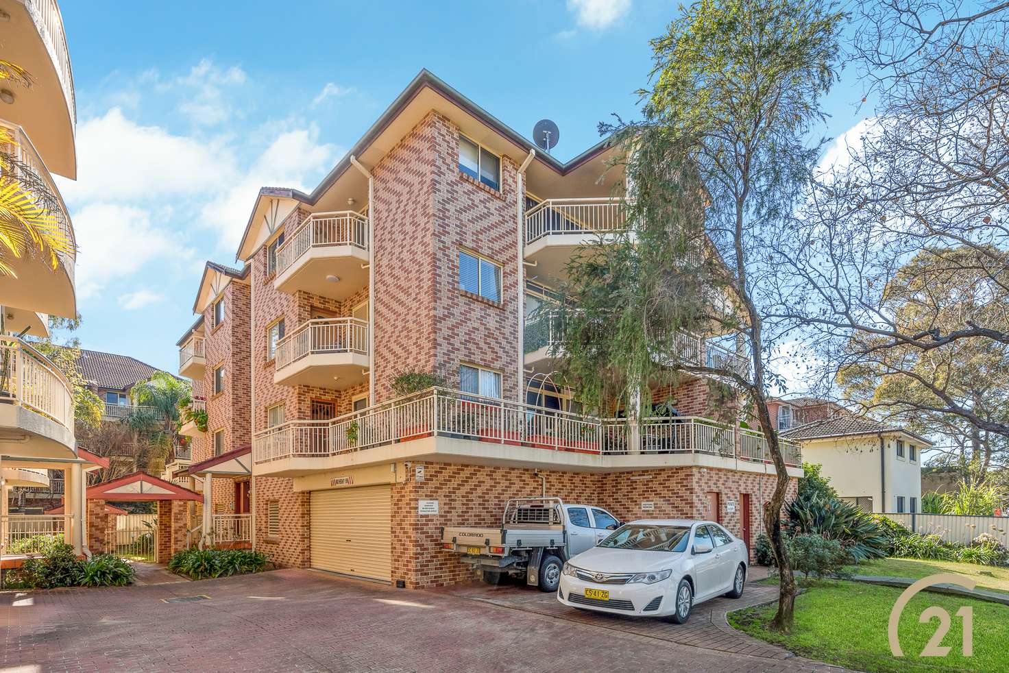 Main view of Homely unit listing, 10/181-185 Sandal Crescent, Carramar NSW 2163