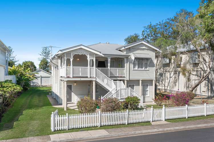 Main view of Homely house listing, 5 Waterloo Esplanade, Wynnum QLD 4178