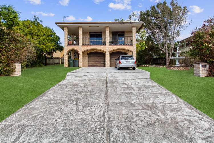 Main view of Homely house listing, 5 Waigani Avenue, Kawungan QLD 4655