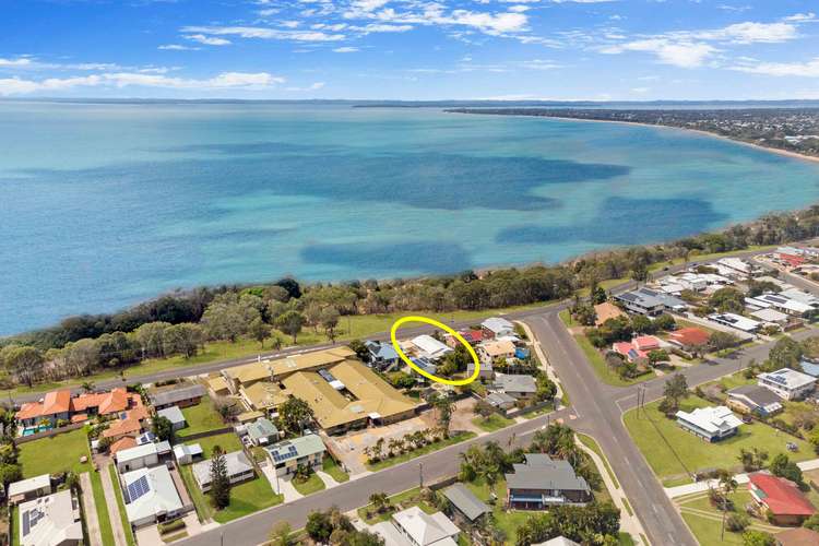 196 Esplanade, Point Vernon QLD 4655