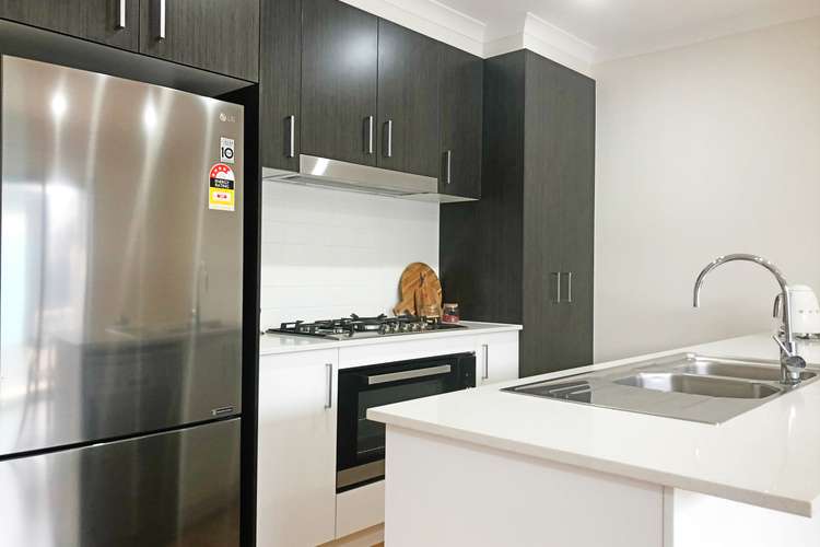 Fourth view of Homely apartment listing, 4A Sedgefield Avenue, Truganina VIC 3029