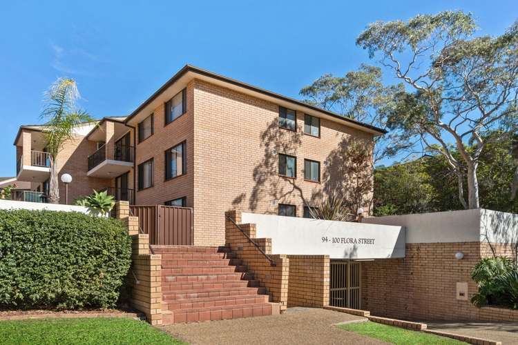 Main view of Homely unit listing, 2/94-100 Flora Street, Sutherland NSW 2232