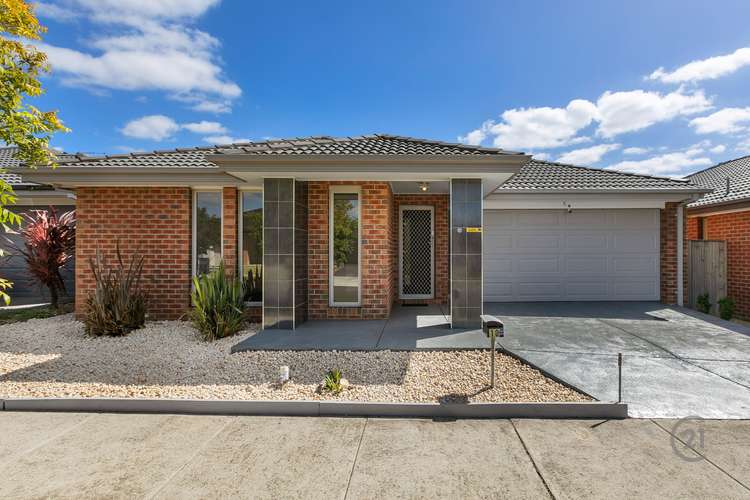 Main view of Homely house listing, 10 Wolomina Crescent, Werribee VIC 3030