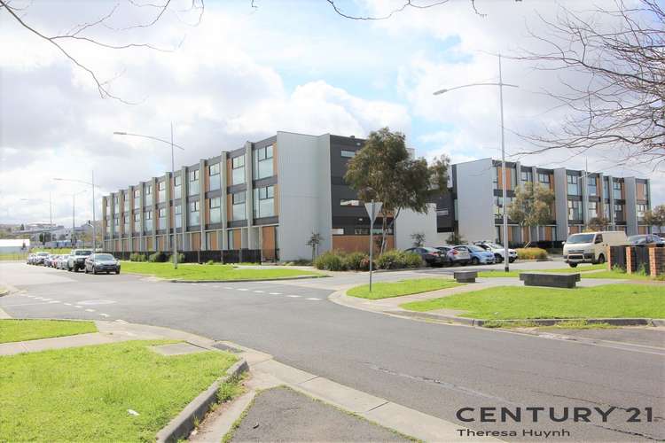 Main view of Homely townhouse listing, 136 Keneally Street, Dandenong VIC 3175