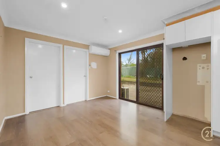 Sixth view of Homely house listing, 3 Cosmos Place, Macquarie Fields NSW 2564