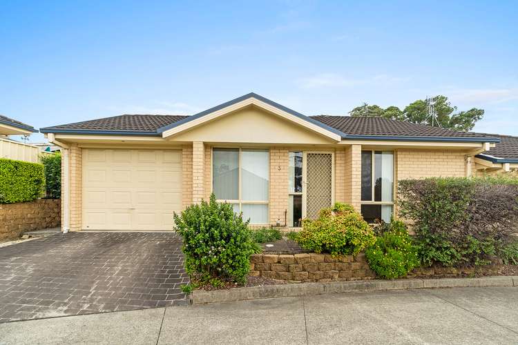 Main view of Homely villa listing, 3/305 Main Road, Fennell Bay NSW 2283