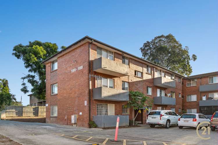 Main view of Homely unit listing, 11/186-188 Sandal Crescent, Carramar NSW 2163