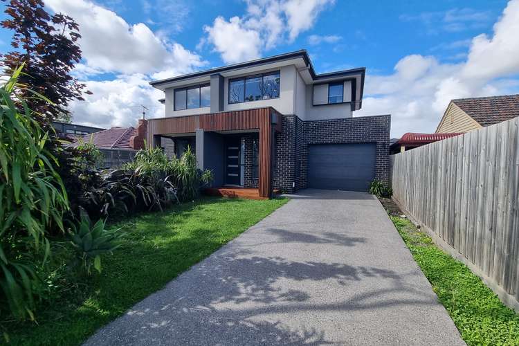 Main view of Homely townhouse listing, 32a Jassa Street, Bentleigh East VIC 3165