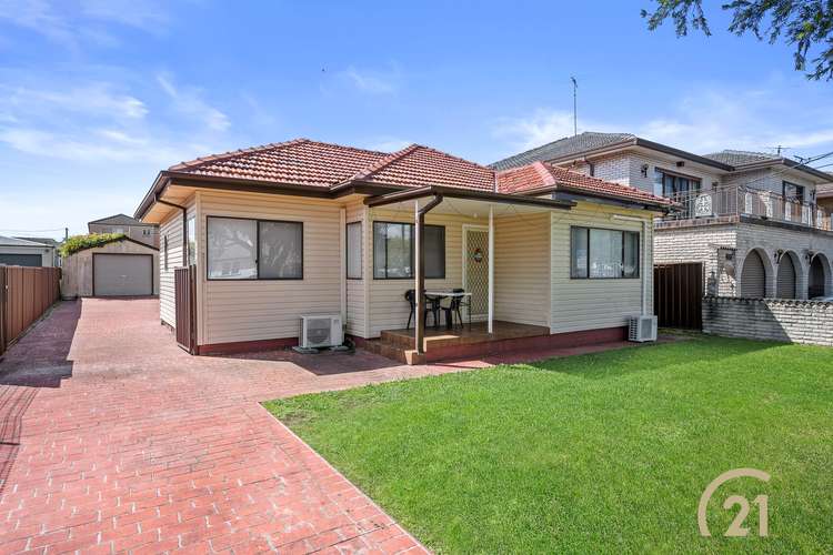 208 Hamilton Road, Fairfield Heights NSW 2165