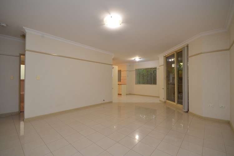 Main view of Homely apartment listing, 12/15-23 Mowle Street, Westmead NSW 2145