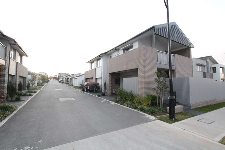 Main view of Homely townhouse listing, 18 Greenview Drive, Moorebank NSW 2170