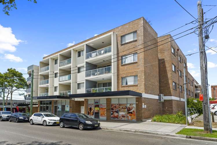 Main view of Homely unit listing, 207/99-101 Clapham Road, Sefton NSW 2162