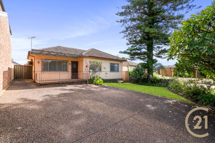 Main view of Homely house listing, 11 Slender Avenue, Smithfield NSW 2164